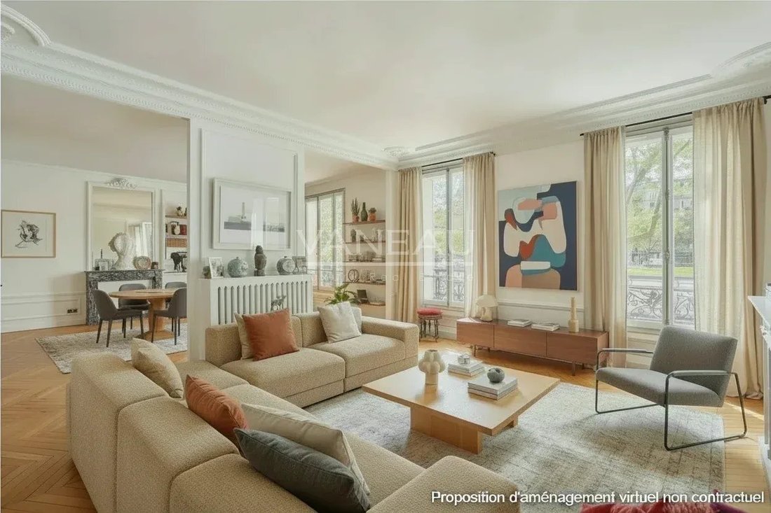 Apartment in Ecole Militaire, Paris 7e Arrondissement, Paris 4 - 17708601