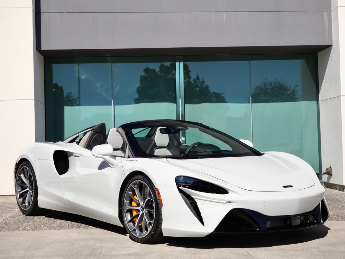 Cabriolet in Thousand Oaks, CA, United States 1 - 19055200