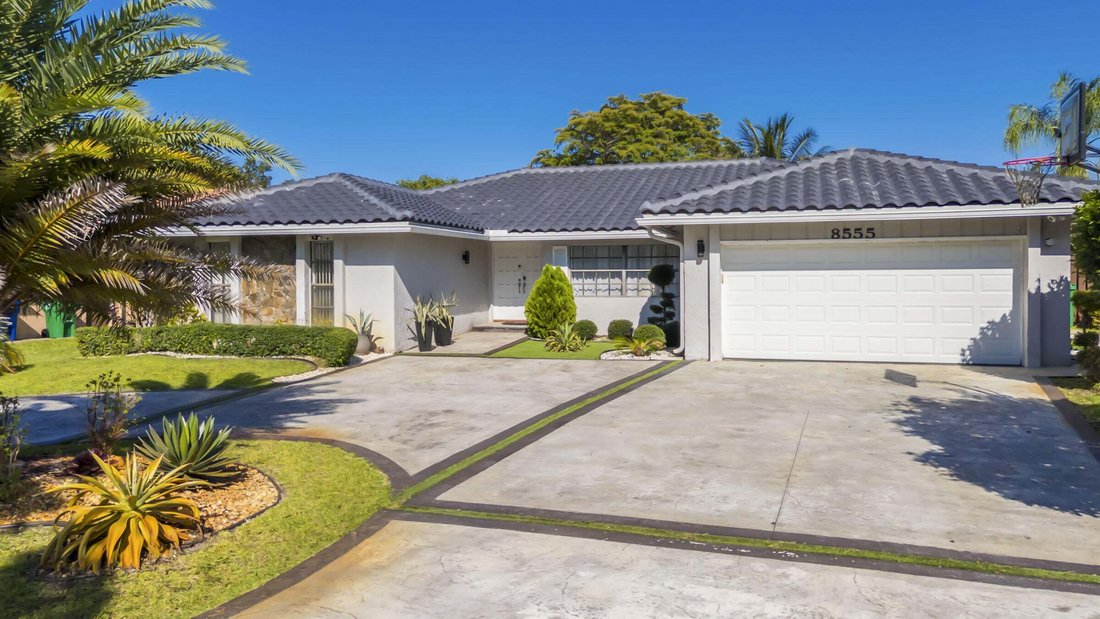 Casa a Coral Springs, Florida, Stati Uniti 1 - 18048568