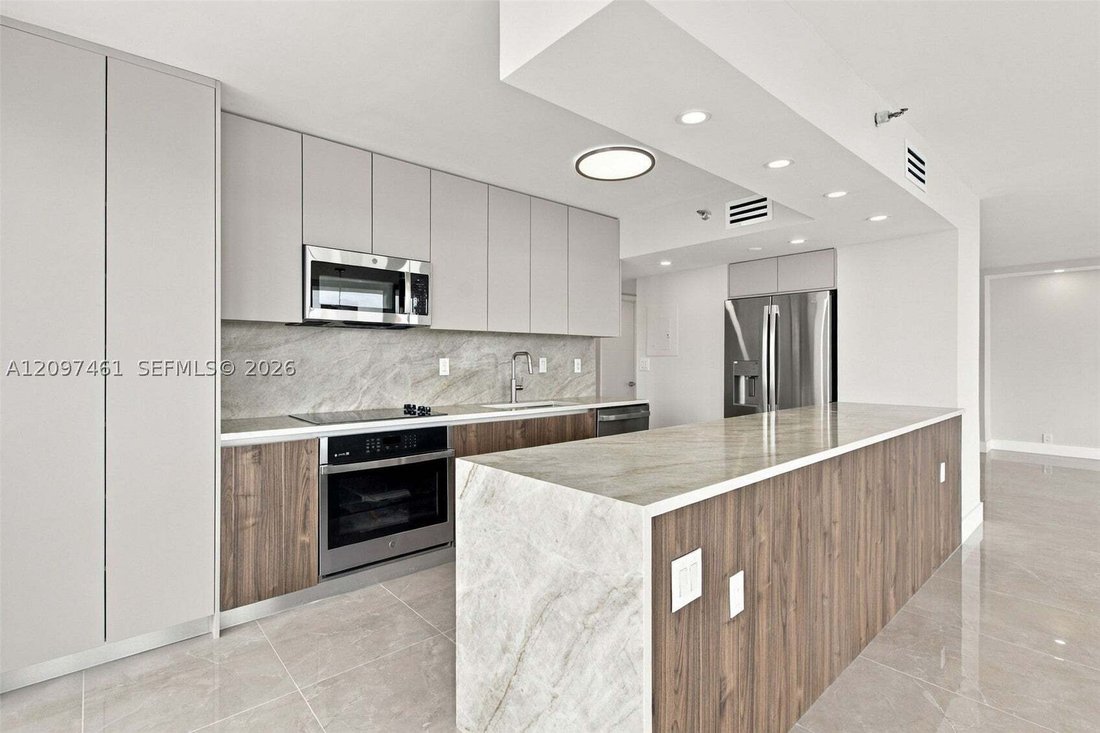 Condominio en Aventura, Florida, Estados Unidos 2 - 19051173