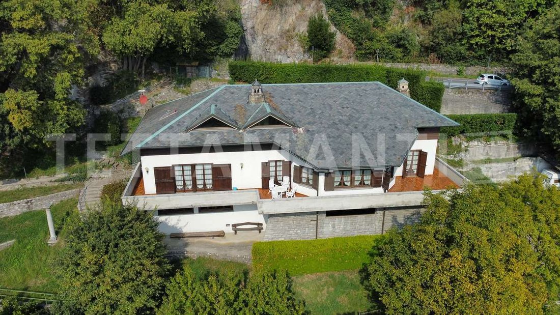 Villa à Como Borghi, Côme, Lombardie 1 - 19054284