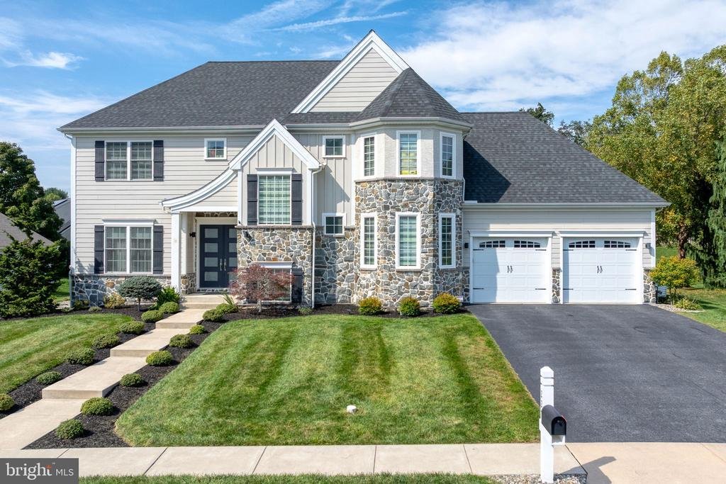 House in Lancaster, Pennsylvania, United States 5 - 19056048