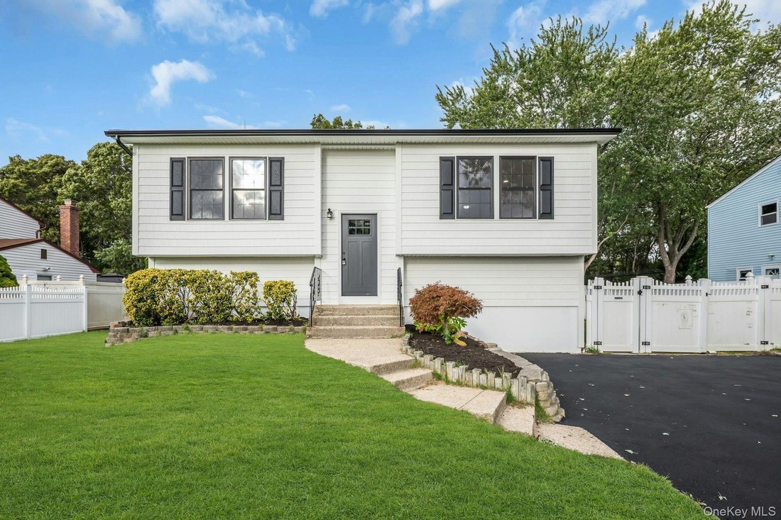 Casa en Holtsville, Nueva York, Estados Unidos 1 - 19055147