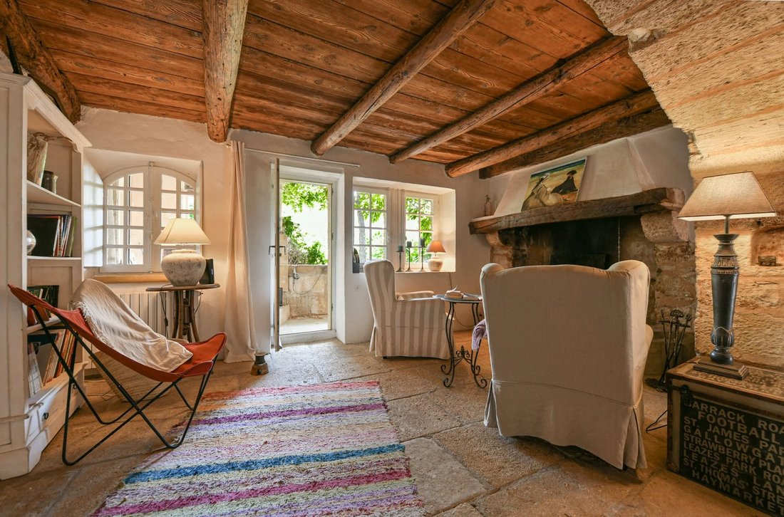 Maison à Uzès, Occitanie, France 1 - 19051929