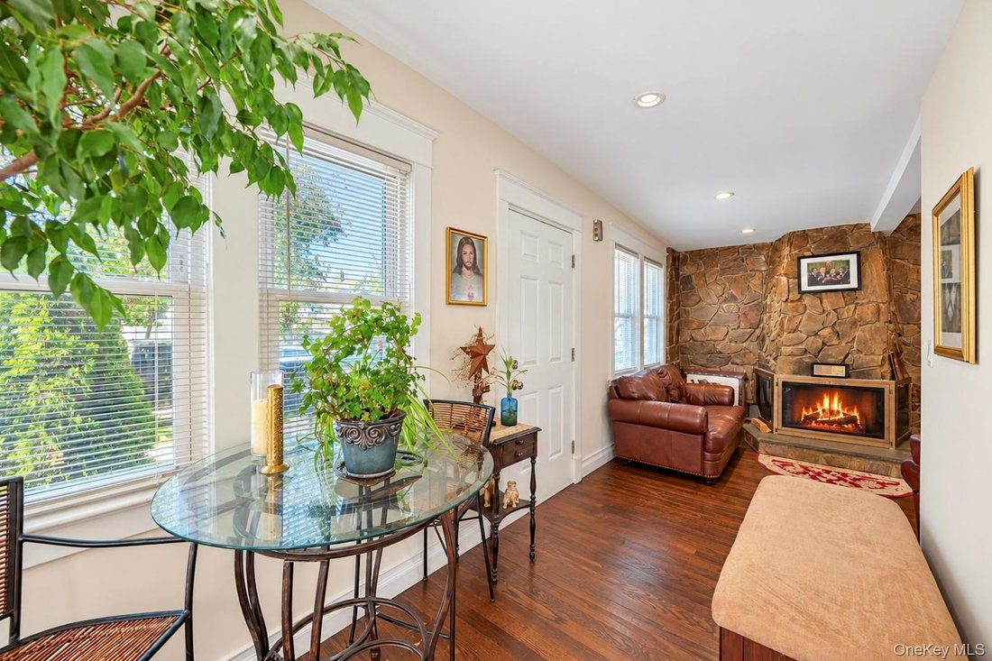 Casa en Hicksville, Nueva York, Estados Unidos 4 - 19052829