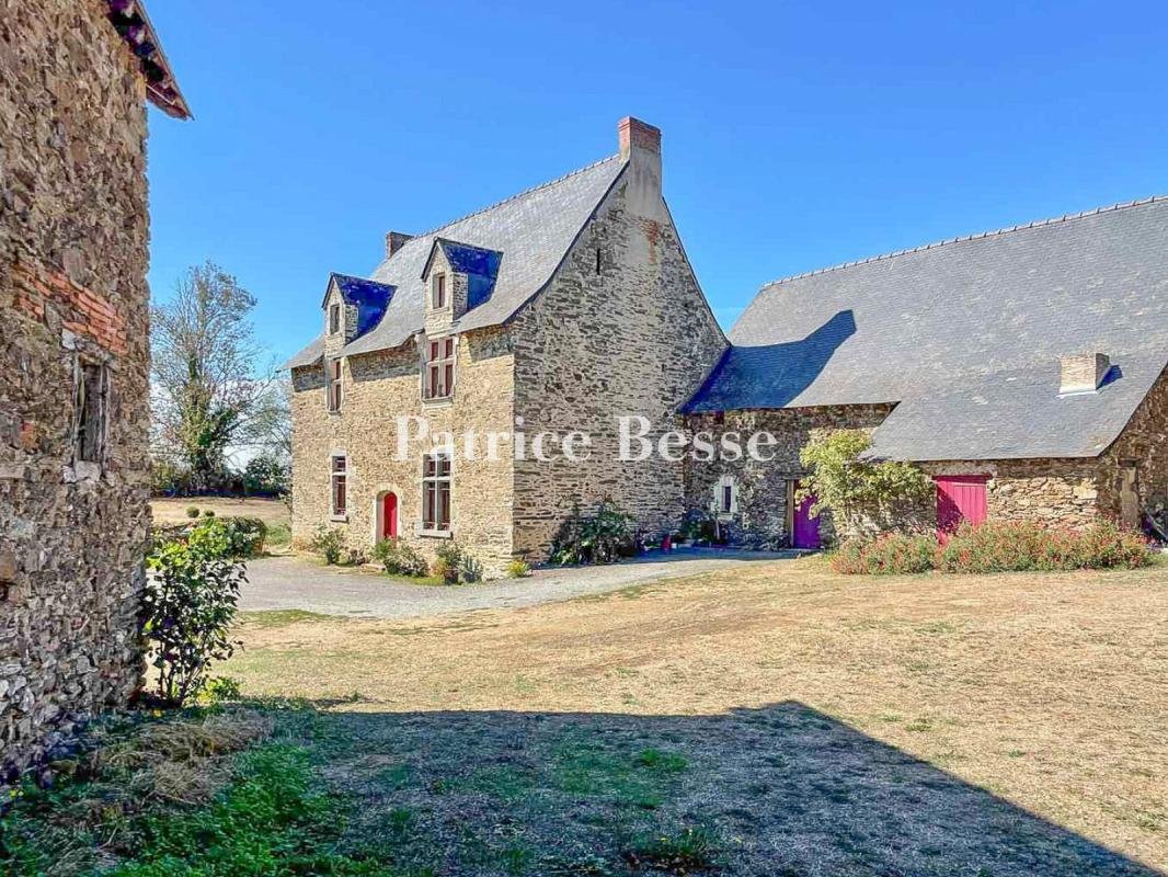 House in Château-Gontier, Chateau-Gontier-sur-Mayenne, France 1 - 19055298