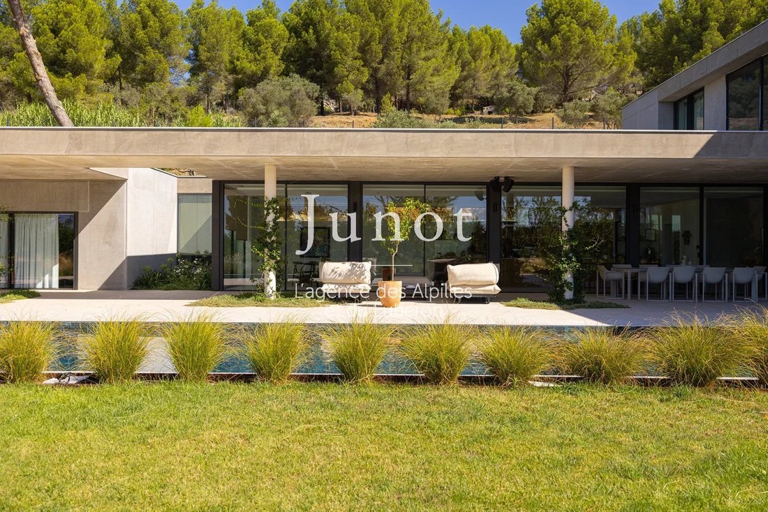 Casa en Paradou, Provenza-Alpes-Costa Azul, Francia 3 - 19052058