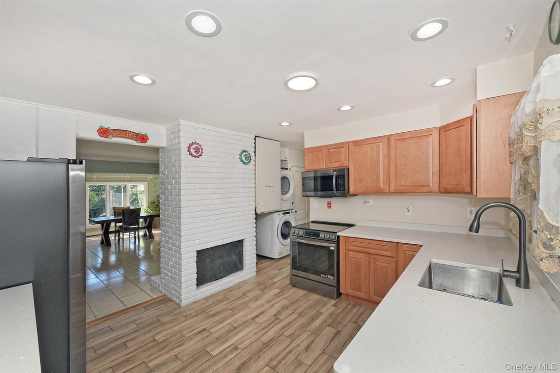 Casa en Levittown, Nueva York, Estados Unidos 4 - 19056200
