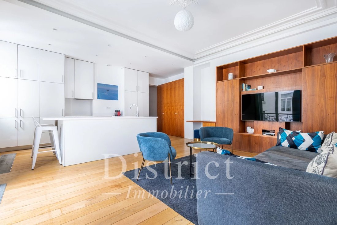 Apartment in Triangle d'Or, Paris 8e Arrondissement, Paris 5 - 19051770
