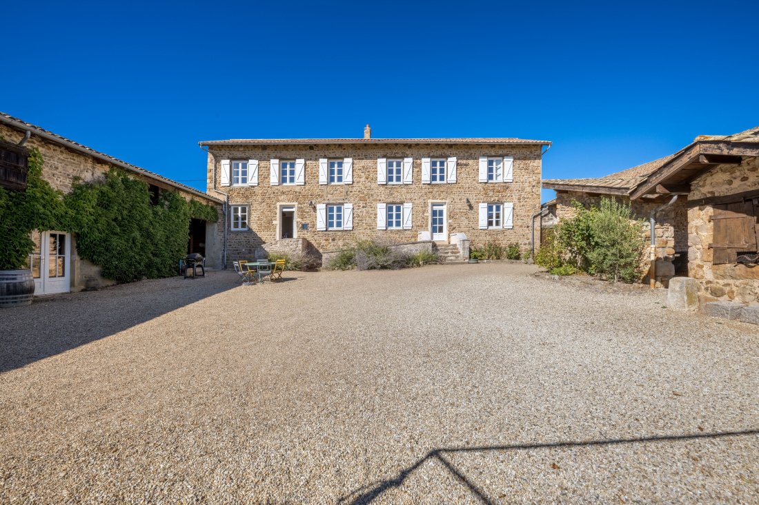 House in Beaujeu, Auvergne-Rhône-Alpes, France 1 - 19054592