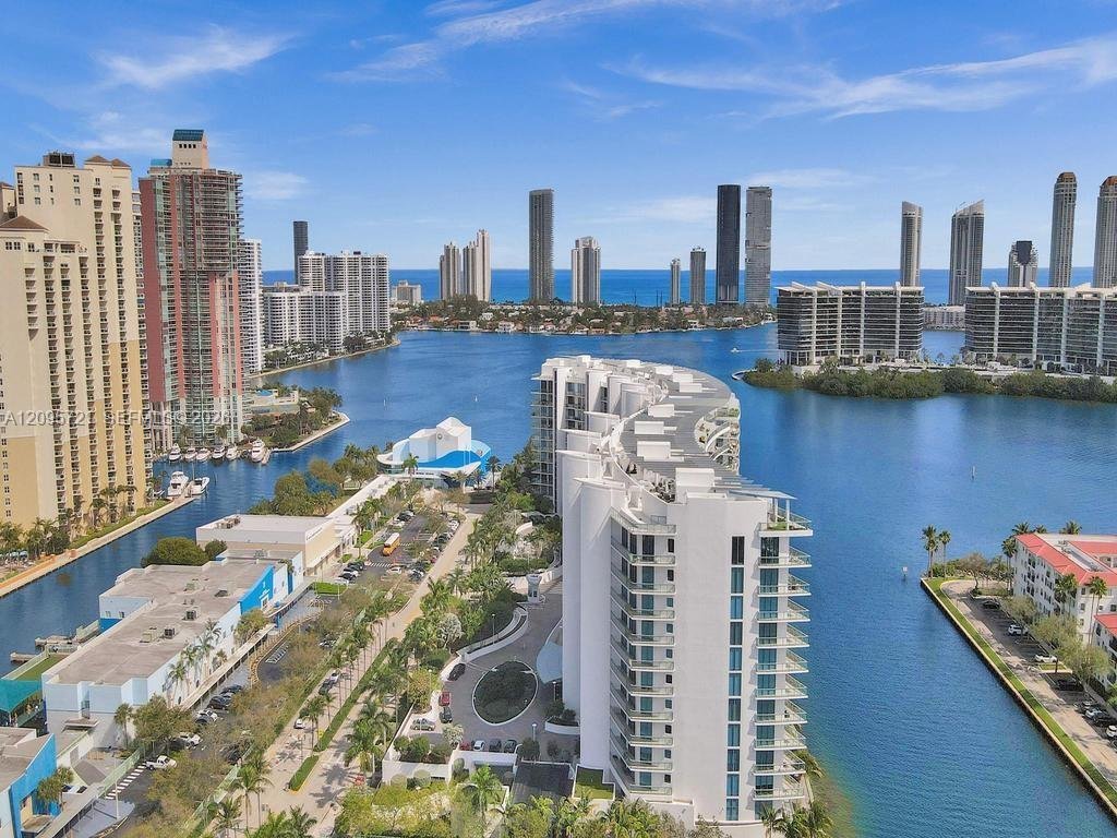 Condominio en Aventura, Florida, Estados Unidos 2 - 19053169