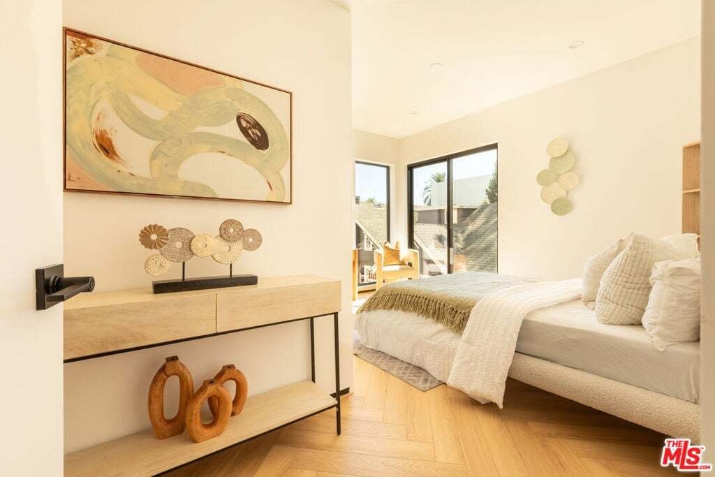 Condo in Los Angeles, California, United States 5 - 19053550