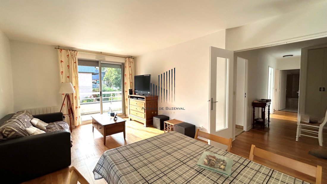 Wohnung in Centre Ville, Rueil-Malmaison, Frankreich 2 - 19055812