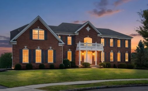 Haus in Hillsborough Twp., New Jersey, Vereinigte Staaten 1