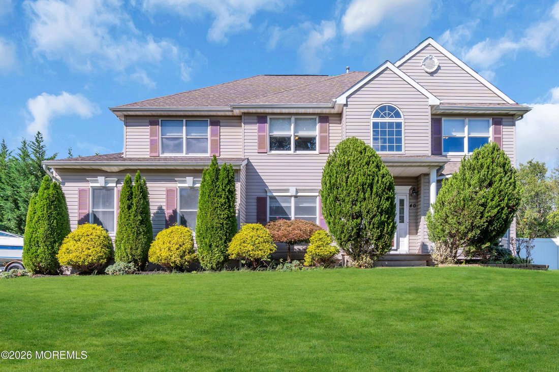 House in Freehold Township, New Jersey, United States 2 - 19053430