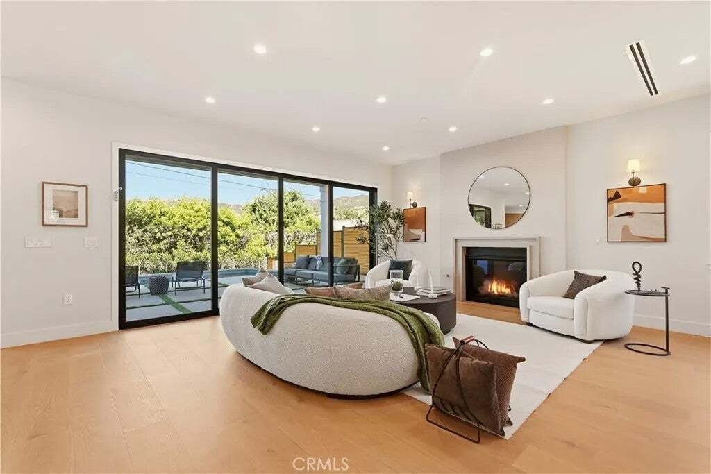 House in Los Angeles, California, United States 4 - 19054598