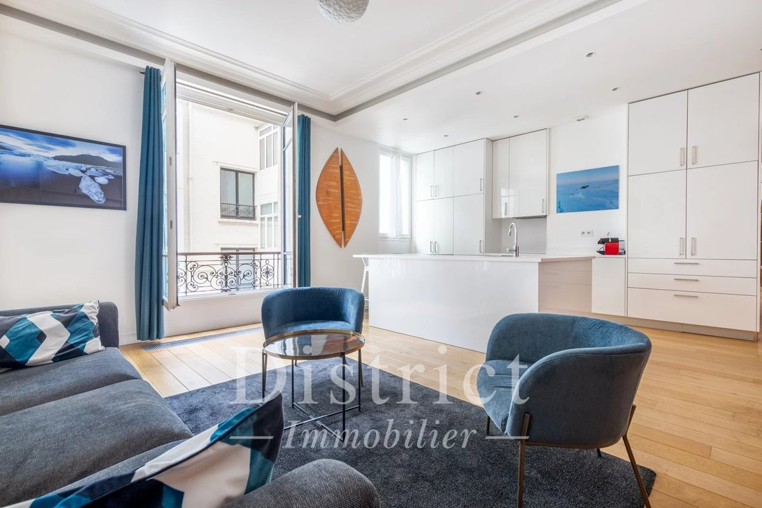 Apartment in Triangle d'Or, Paris 8e Arrondissement, Paris 1 - 19051770