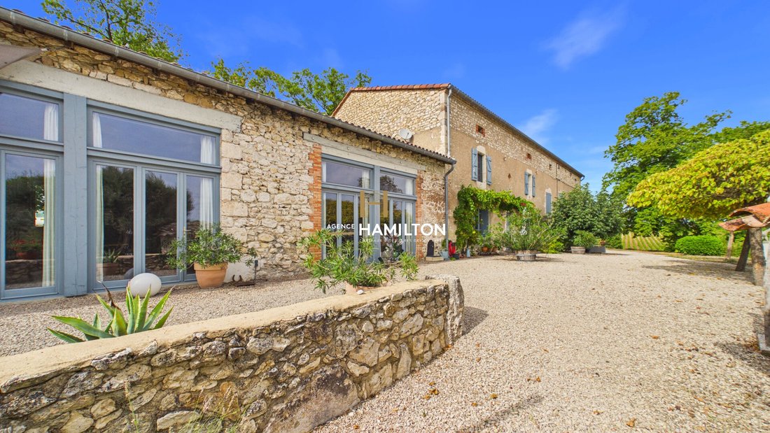Villa in Périphérique Est, Gaillac, Frankreich 2 - 19052425