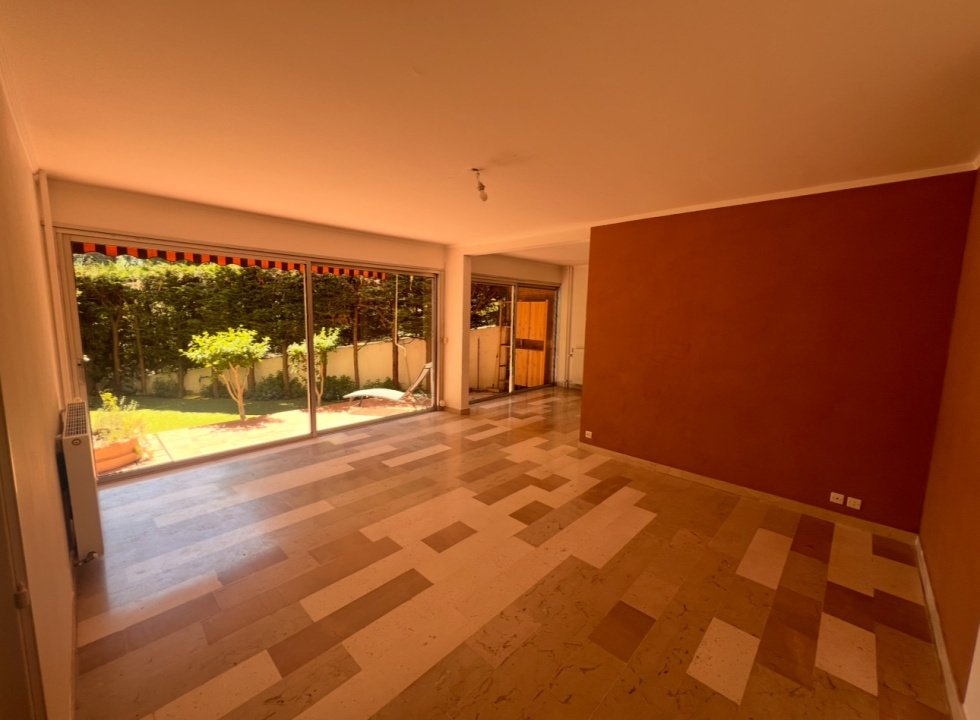 Apartment in Granettes-Jauberte-Sainte Anne, Aix-en-Provence, France 5 - 17856044