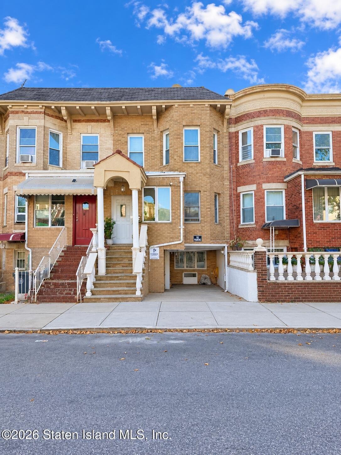 House in New York, New York, United States 1 - 19050977