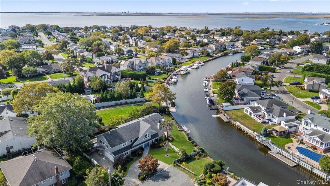 Casa a Massapequa, New York, Stati Uniti 2 - 19050996