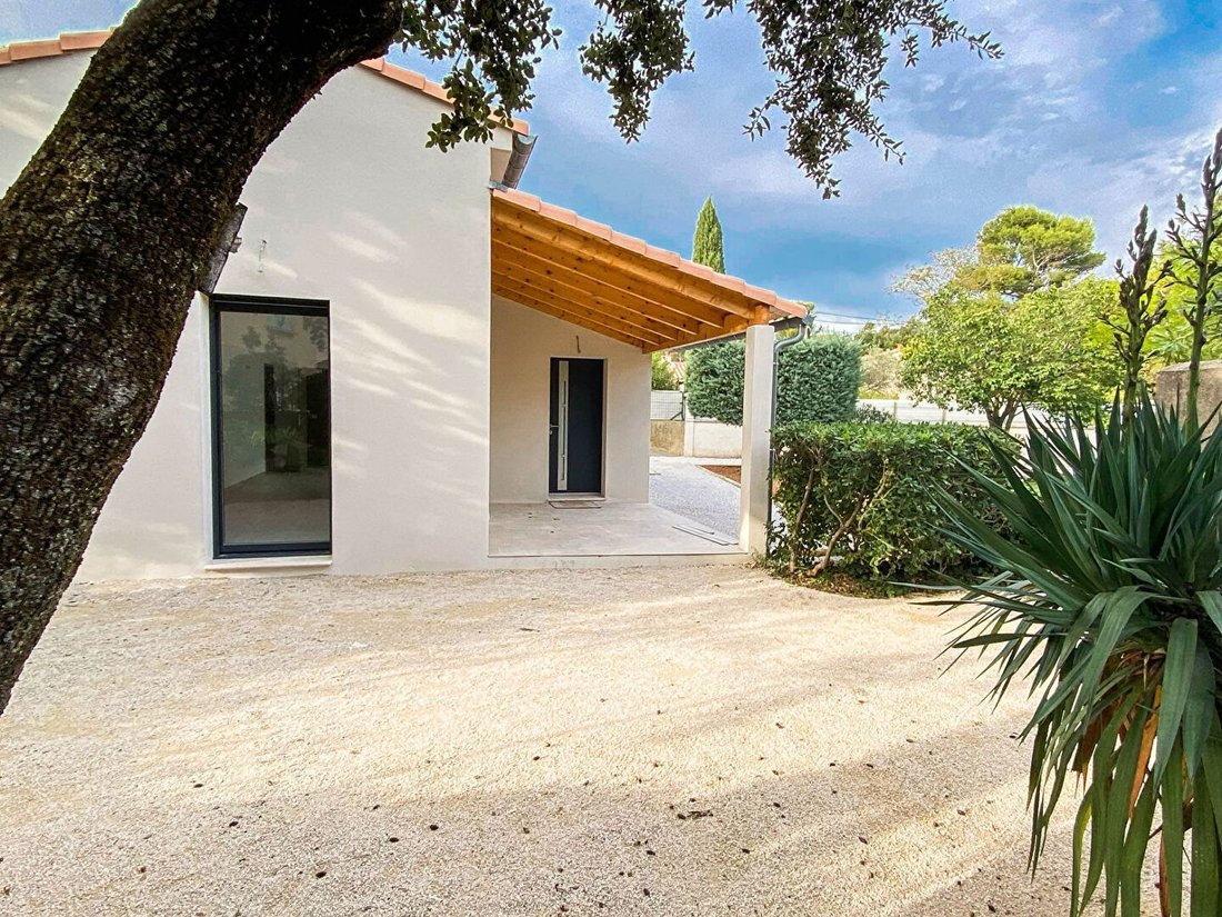 House in Montagne des Chèvres, Villeneuve-lès-Avignon, France 1 - 19052072