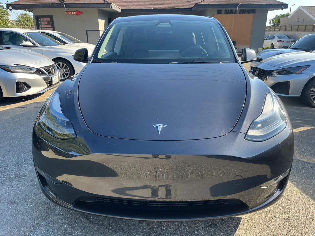 Suv in Fontana, CA, United States 2 - 19051759