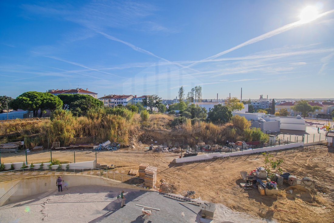 Apartment in Seixal, Arrentela e Aldeia de Paio Pires, Setubal, Portugal 1 - 19052312