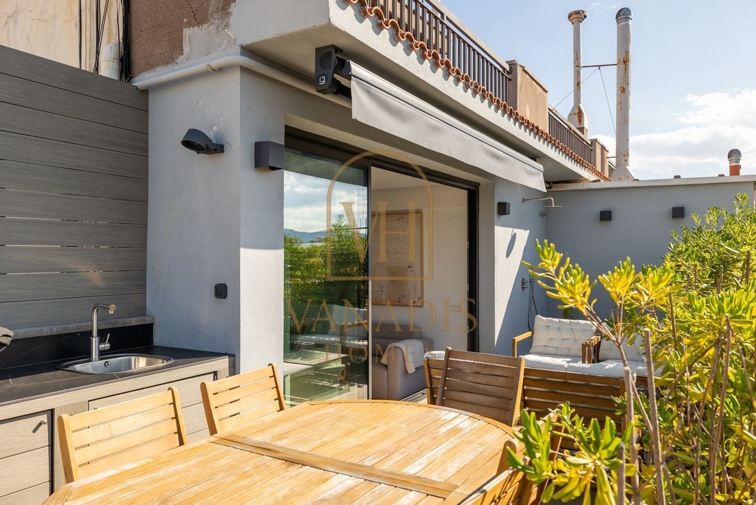 Apartment in Eixample, Barcelona, Spain 4 - 19055431