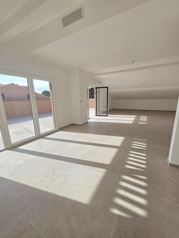 Wohnung in La Ciotat, Provence-Alpes-Côte d'Azur, Frankreich 4 - 19052046