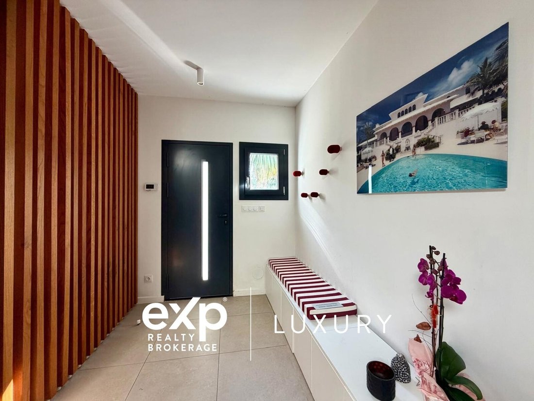 House in Le Village-L'Esperon, Sausset-les-Pins, France 5 - 19056564