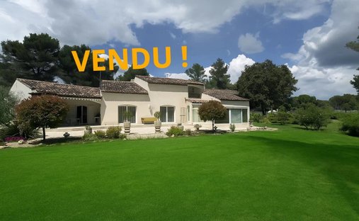 Casa a Lambesc, Provenza-Alpi-Costa Azzurra, Francia 1