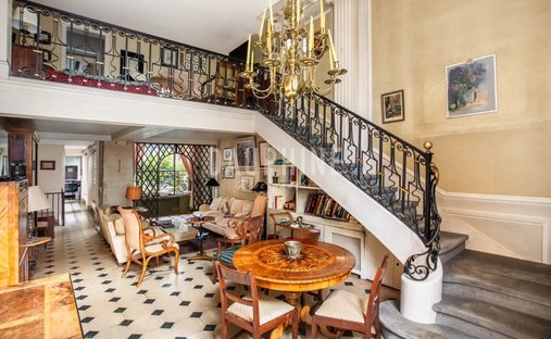 Apartment in Saint Germain des Prés, Paris 6e Arrondissement, Paris 1