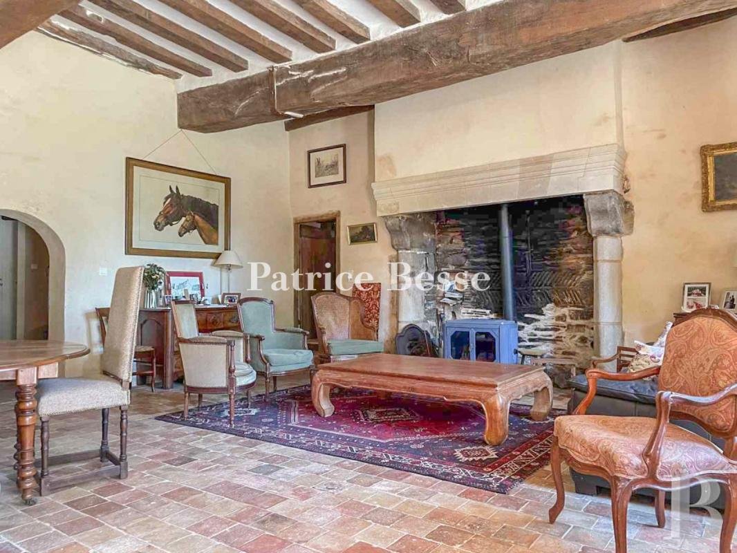 House in Château-Gontier, Chateau-Gontier-sur-Mayenne, France 3 - 19055298