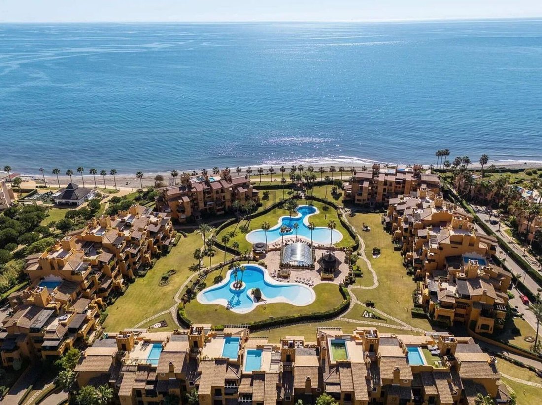 Appartamento a Estepona, Andalusia, Spagna 2 - 19050856