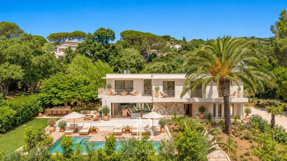 House in La Croix-Valmer, Provence-Alpes-Côte d'Azur, France 1 - 19051946