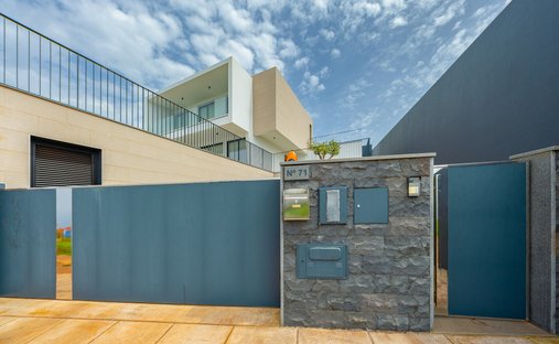 Haus in Estreito da Calheta, Autonome Region Madeira, Portugal 1