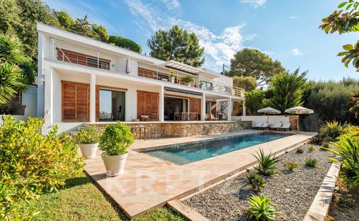 House in Trois Quartiers-Siblas, Toulon, France 1