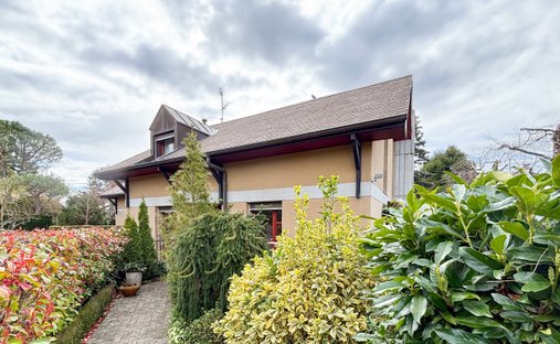 House in Founex, Vaud, Switzerland 1