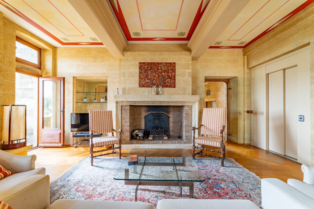 Casa a Uzès, Occitania, Francia 1 - 19055207