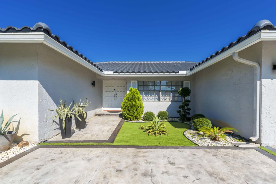 Casa a Coral Springs, Florida, Stati Uniti 4 - 18048568