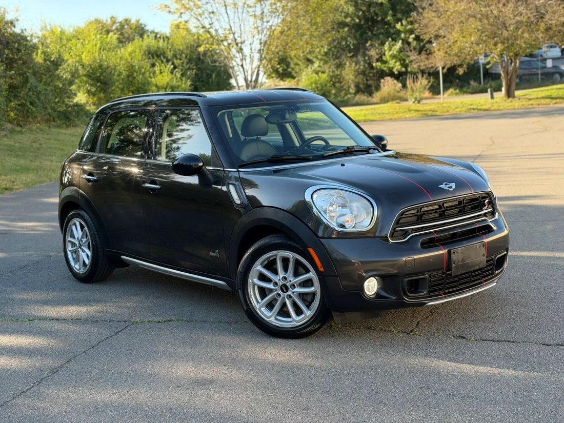 Coupe in Chantilly, VA, United States 2 - 19055915
