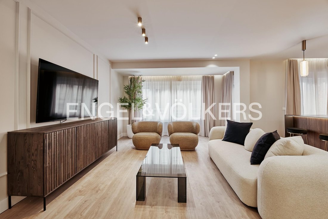 Apartment in Barrio Salamanca, Madrid, Spain 2 - 19055182