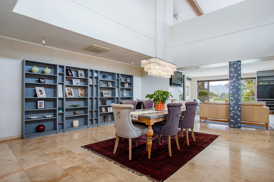 House in Lemoenkloof, Paarl, South Africa 4 - 19056182