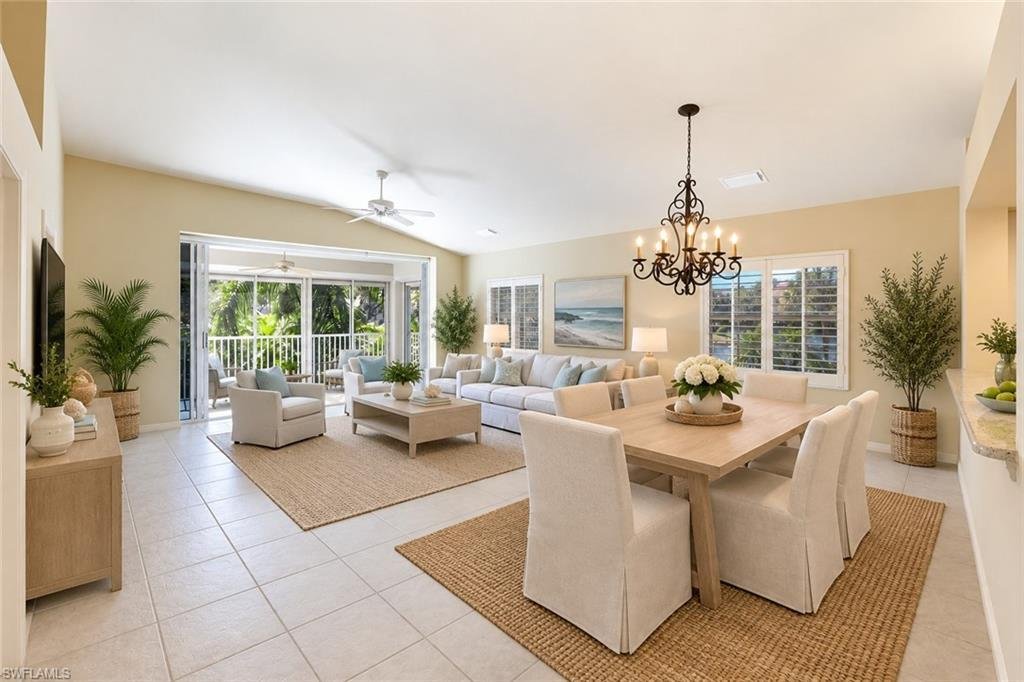 Condo in Naples, Florida, United States 3 - 19042487