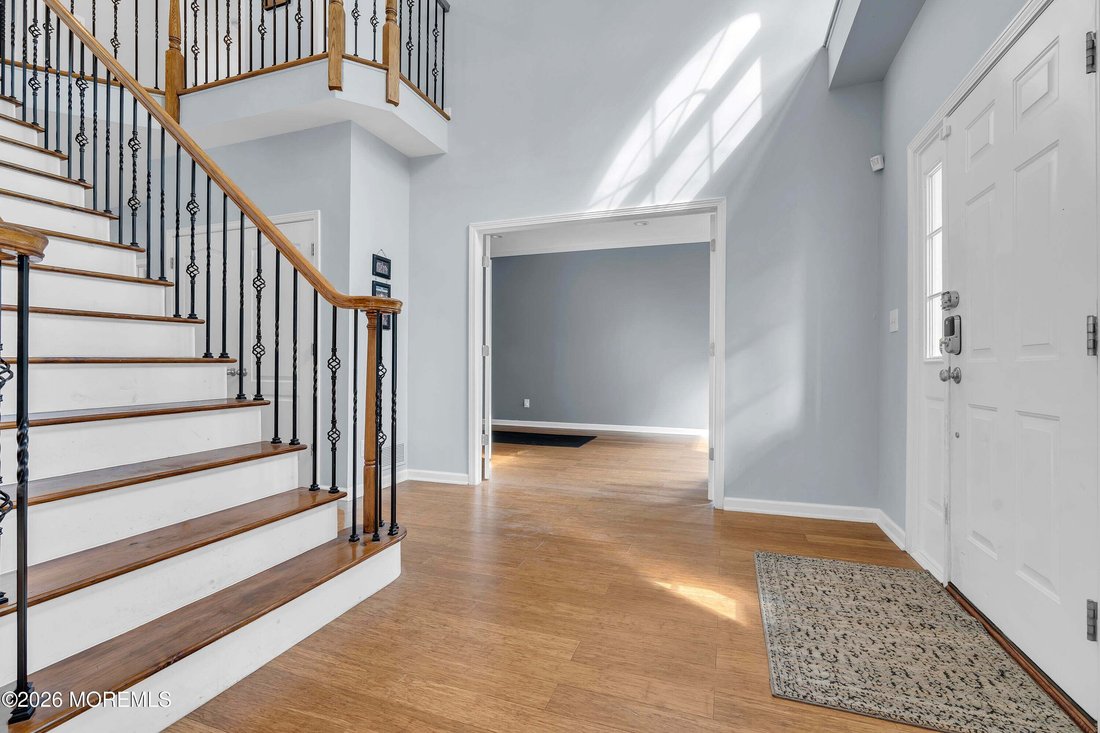 House in Freehold Township, New Jersey, United States 4 - 19053430