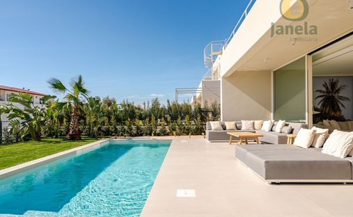 Casa a Santa Bárbara de Nexe, Algarve, Portogallo 1