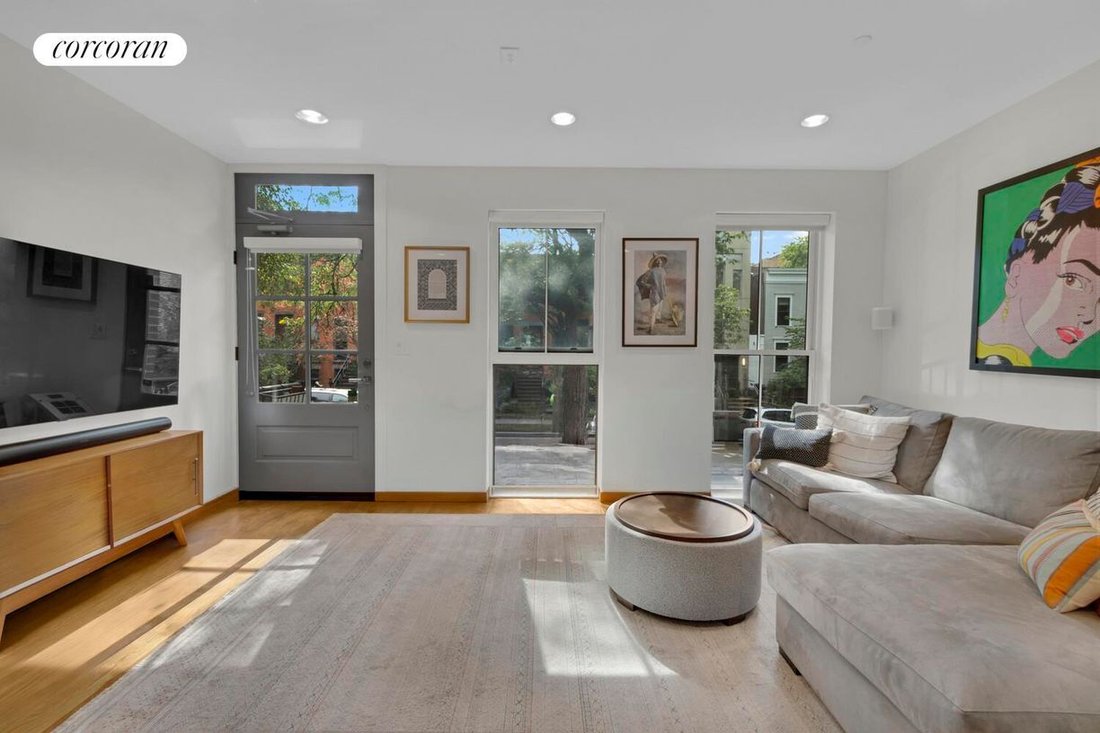 Condo in New York, New York, United States 1 - 19053111