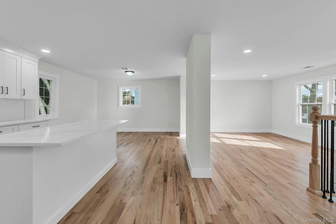 Casa en Holtsville, Nueva York, Estados Unidos 4 - 19055147