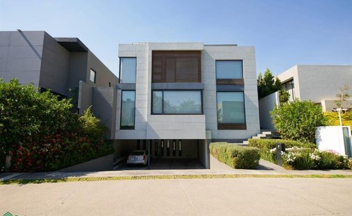 Townhouse in Mexico City, Mexico 1